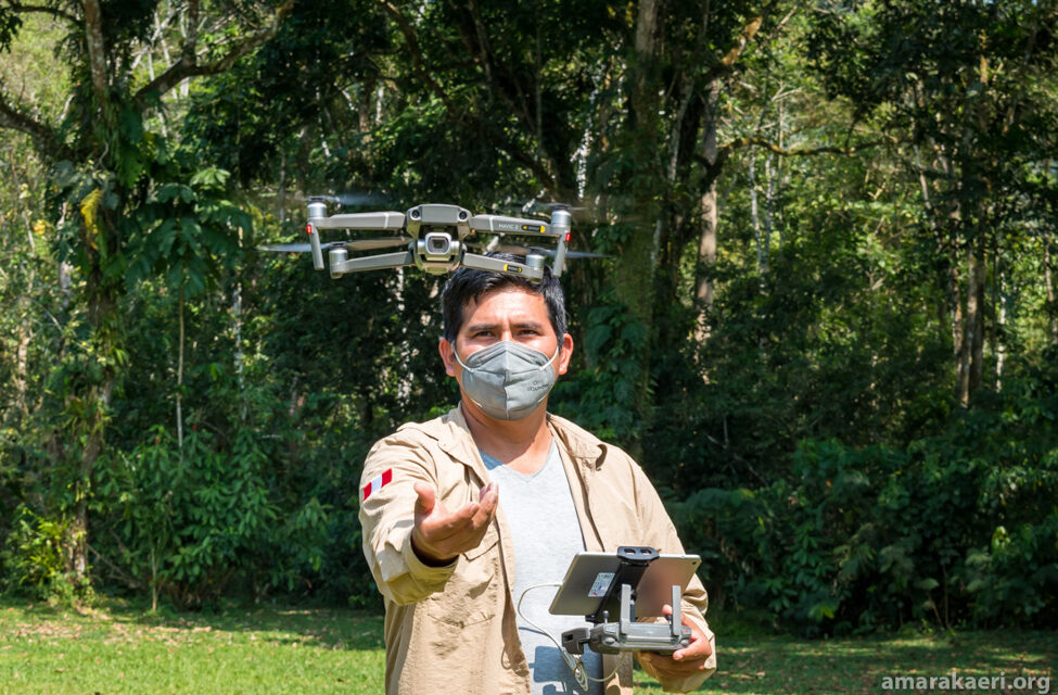 Técnicos y especialistas de Amarakaeri culminan curso sobre herramientas tecnológicas con entrenamiento de drone VTOL