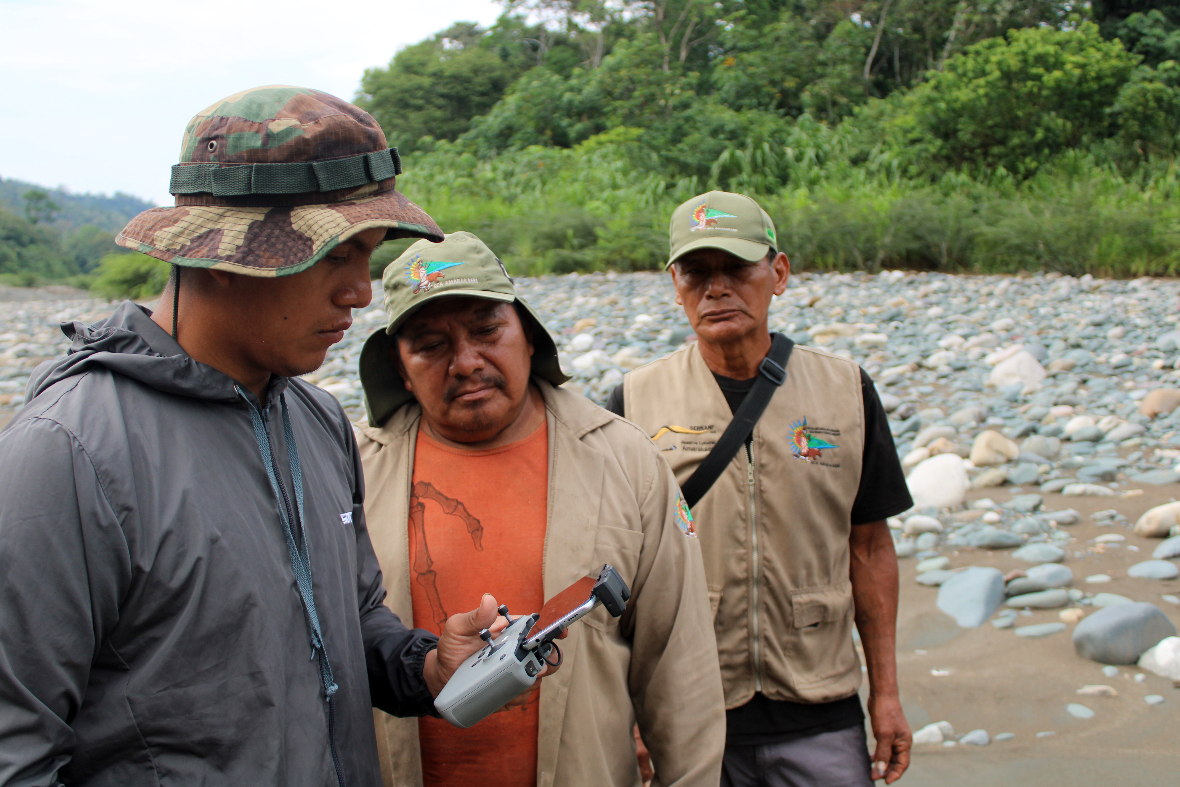 El patrullaje se realizó en el sector del río Dahuene, ubicado en el interior de Amarakaeri, colindando con la comunidad nativa Puerto Luz.