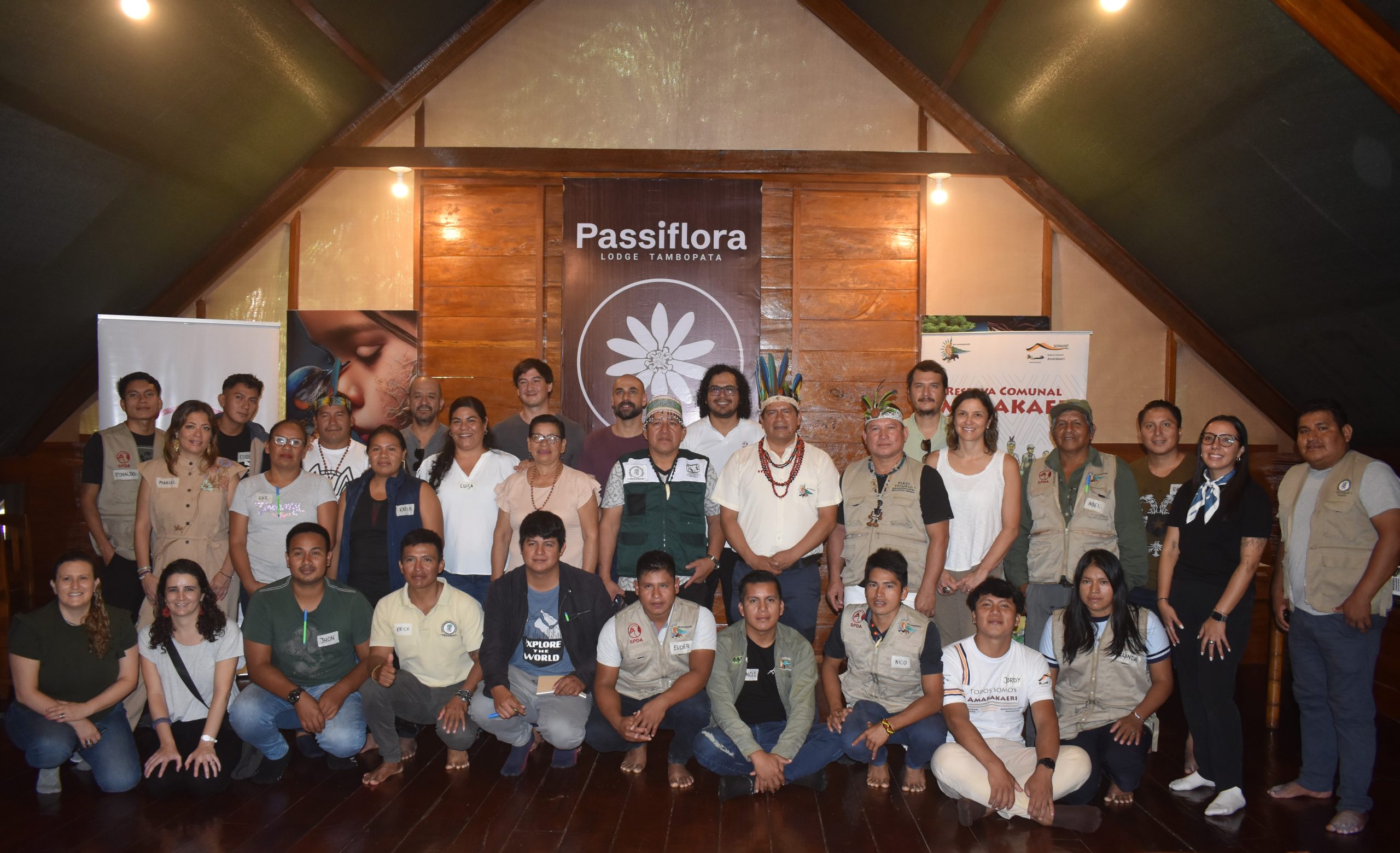 Los miembros de la Red de Comunicadores Indígenas de Fenamad y ECA Amarakaeri fortalecieron sus habilidades comunicacionales a través de un taller de cinco días.