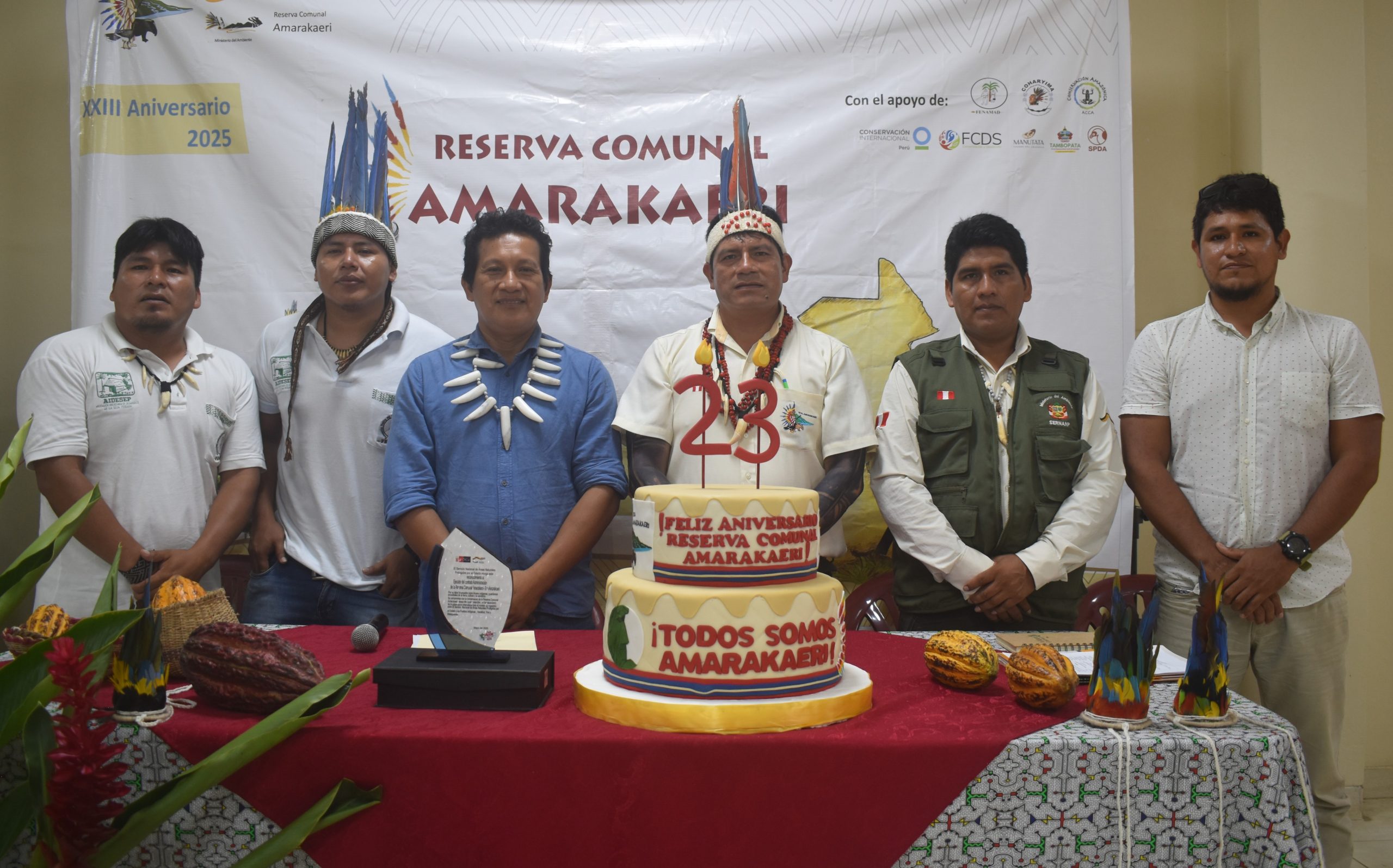 Durante la ceremonia central, las comunidades nativas socias de Amarakaeri demostraron algunas de sus prácticas culturales.